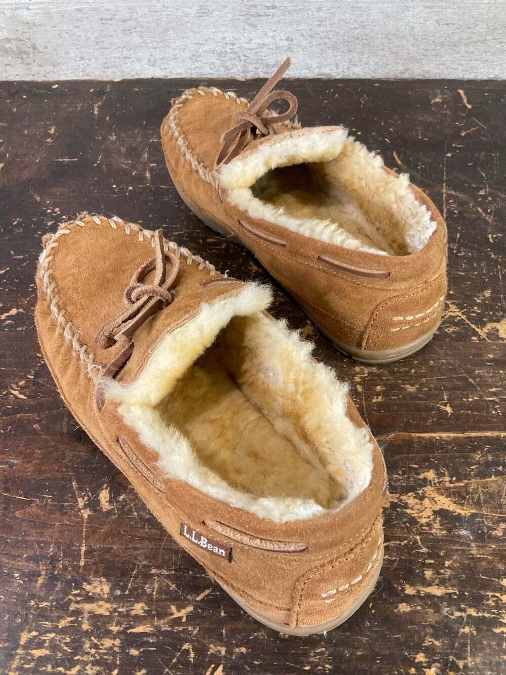 L.L.Bean Women's Wicked Good Moccasins, Size 8 Medium - Picture 5 of 8